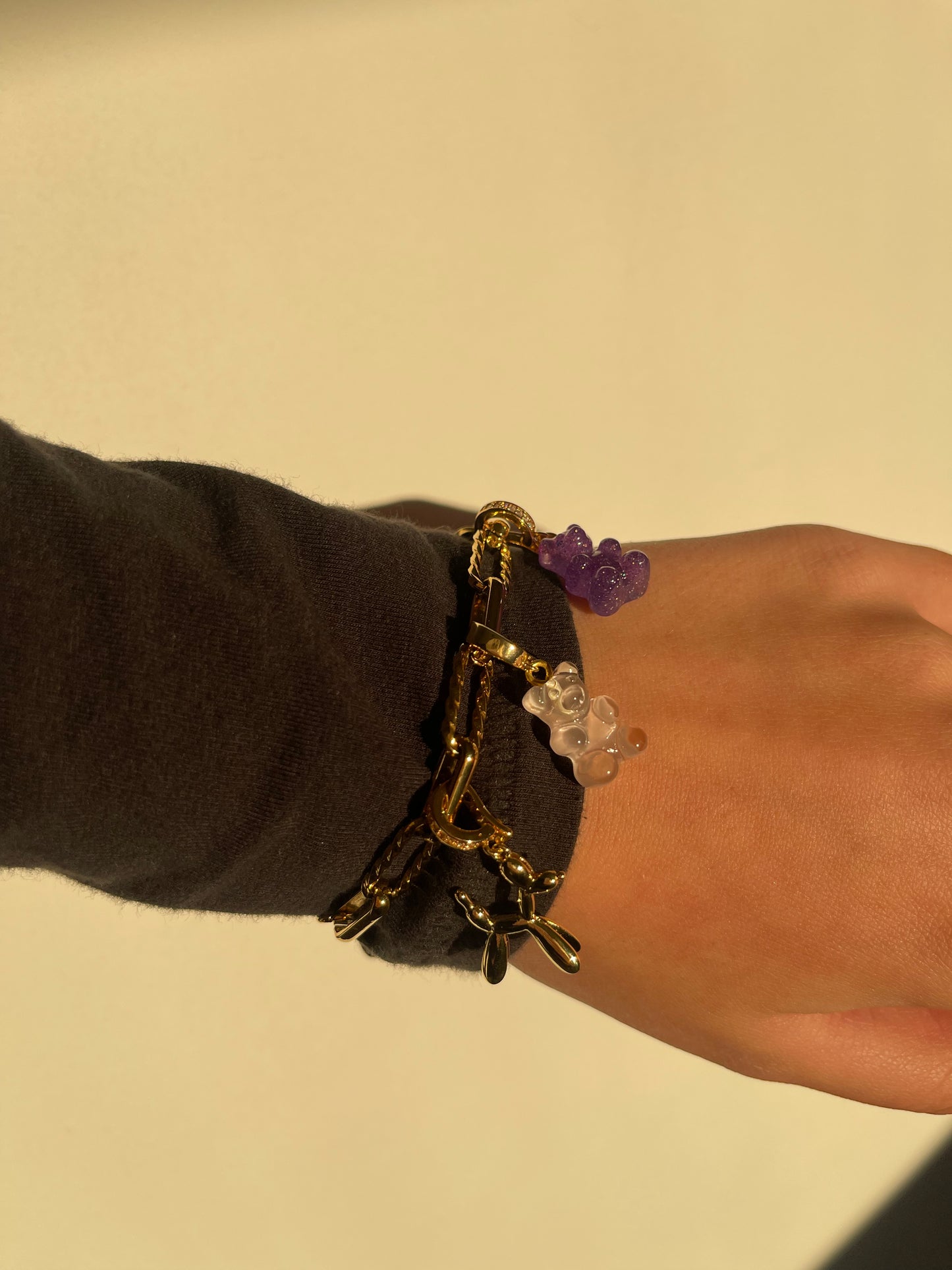 Charming Armband