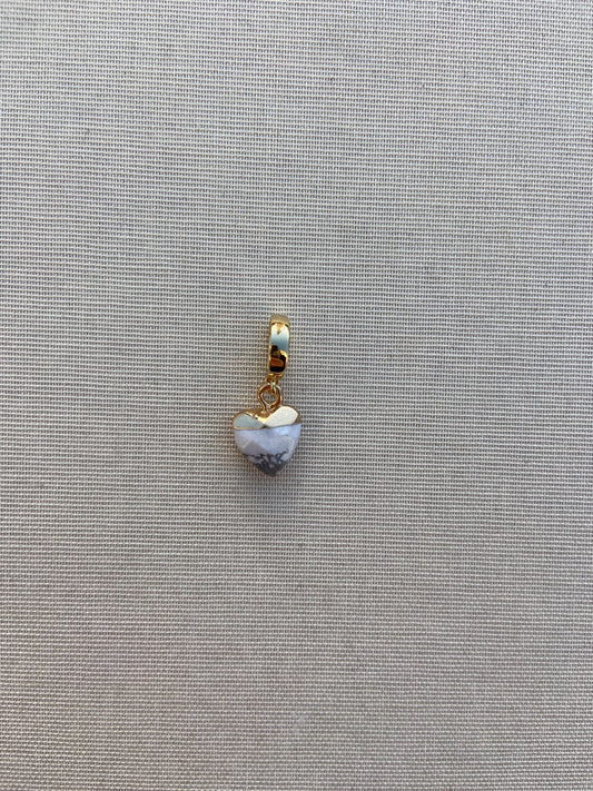 Herz Charm Howlith